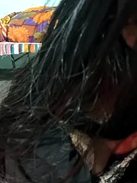 Zoyaa-Zubair online show from 01/06/26, 08:56