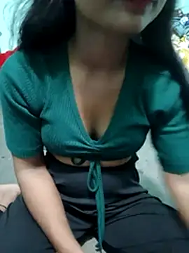 Zoyaa-Zubair online show from 05/02/26, 06:24