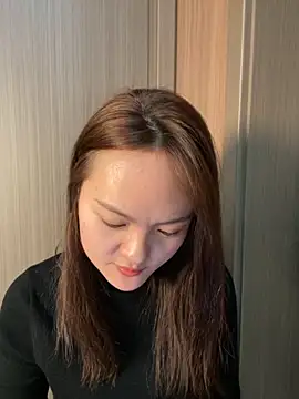 Snapshot of ttkk38970 chatting on 11/27/25, 11:23 ttkk38970 online show from 11/27/25, 11:23