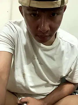 Snapshot of asiantwink0000 chatting on 01/15/26, 05:38 asiantwink0000 online show from 01/15/26, 05:38