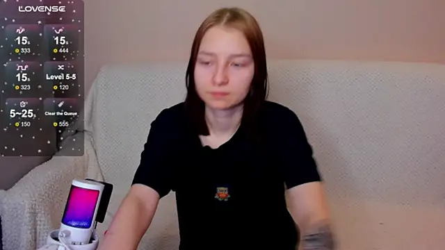 Home Fox  online show from 11/28/25, 10:45