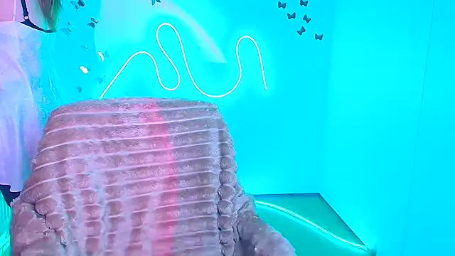 Amanda Swannn online show from 03/12/26, 06:52