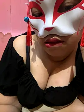 Julia Sari00 online show from 12/03/25, 07:23