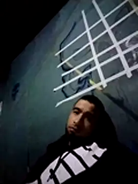 Snapshot of Demianmty chatting on 12/21/25, 08:21 Demianmty online show from 12/21/25, 08:21