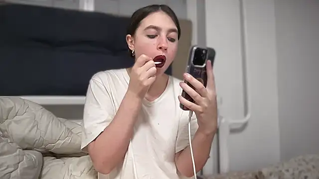 Aphr0ditee online show from 03/11/26, 07:31