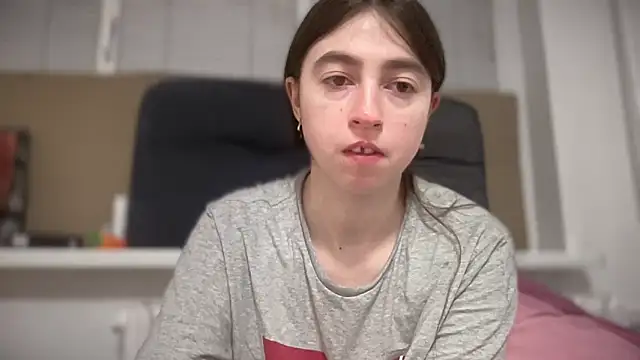 Aphr0ditee online show from 03/26/26, 11:32