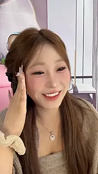 jiajia z online show from 11/28/25, 02:09