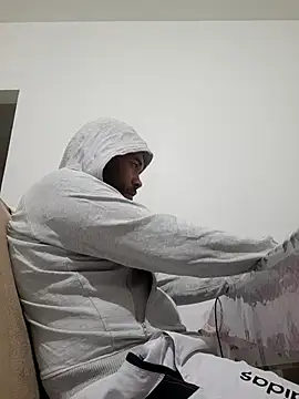 Snapshot of marco_Anthony75 chatting on 03/16/26, 11:03 marco Anthony75 online show from 03/16/26, 11:03