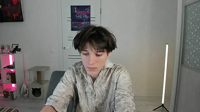 Mickleloveu online show from 12/03/25, 02:04