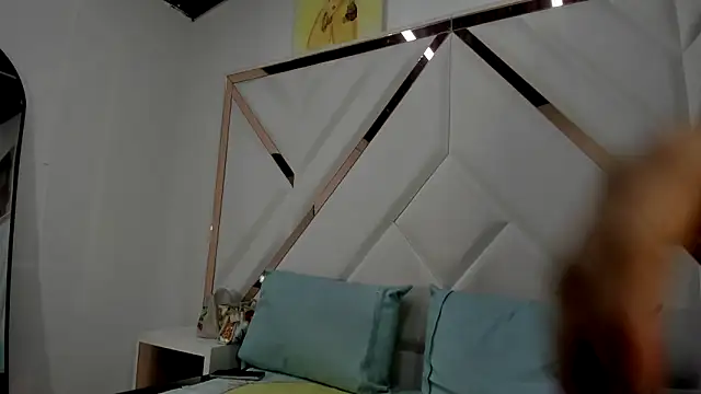 Valeria gil  online show from 05/22/26, 03:35