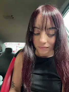 Mia fiire online show from 04/07/26, 07:36