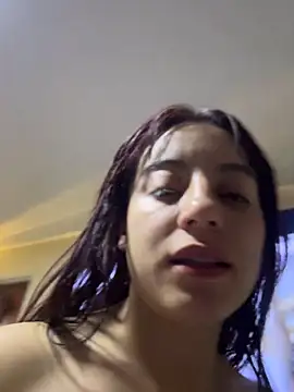 Mia fiire online show from 06/25/26, 05:12