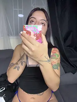 Mia fiire online show from 06/27/26, 03:00