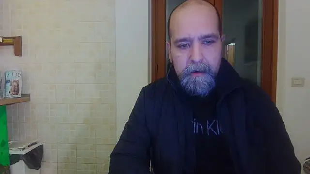 Snapshot of AMIRDIB2025 chatting on 02/03/26, 12:09 AMIRDIB2025 online show from 02/03/26, 12:09