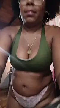 Snapshot of ChanneldelaCroix chatting on 02/18/26, 12:34 ChanneldelaCroix online show from 02/18/26, 12:34