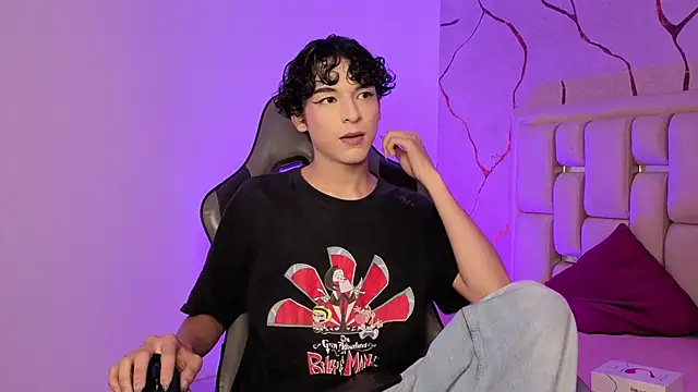 SthepanodiMonaco online show from 02/13/26, 08:16