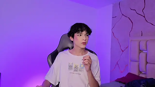 SthepanodiMonaco online show from 02/14/26, 08:27