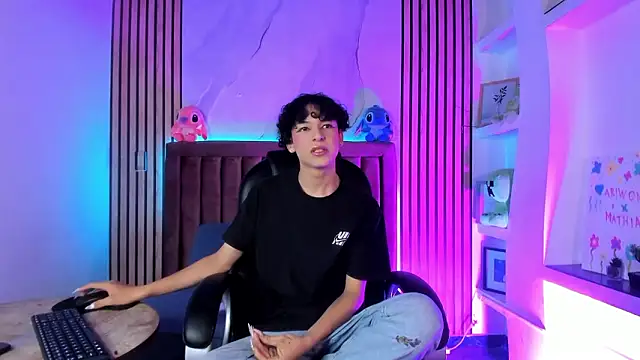 SthepanodiMonaco online show from 03/27/26, 03:34