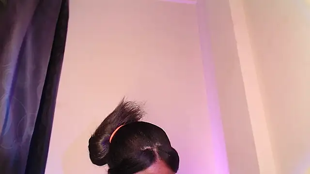 GraceMaaceey online show from 02/02/26, 12:04