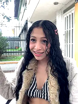 MiaScott Pink online show from 01/07/26, 05:59