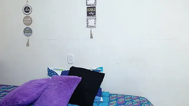 rose towers4 online show from 01/15/26, 09:40