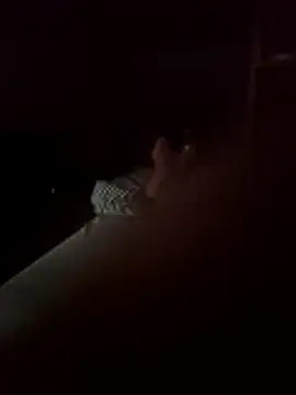 Snapshot of Gitara95 chatting on 12/05/25, 06:44 Gitara95 online show from 12/05/25, 06:44