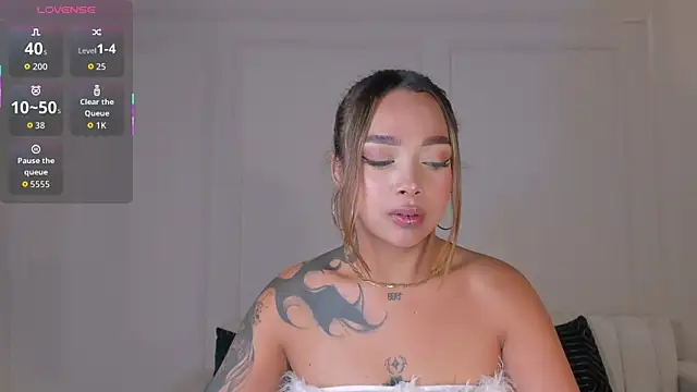 AmbarOwens online show from 12/03/25, 04:42