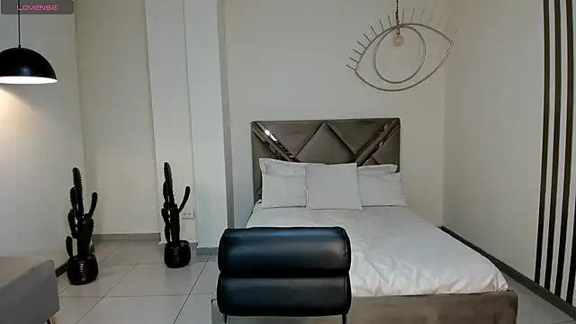 AmbarOwens online show from 01/15/26, 05:12