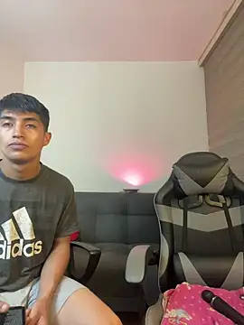 Snapshot of Amy_sweet1 chatting on 11/28/25, 06:32 Amy sweet1 online show from 11/28/25, 06:32