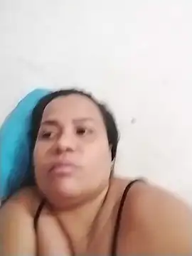 Snapshot of Cristileth chatting on 11/29/25, 08:56 Cristileth online show from 11/29/25, 08:56