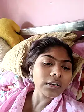 Snapshot of Cute_diya023 chatting on 02/28/26, 05:19 Cute diya023 online show from 02/28/26, 05:19