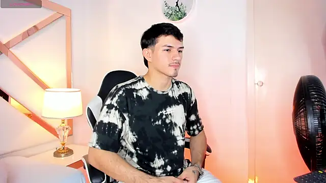 Justin duque online show from 11/29/25, 07:39