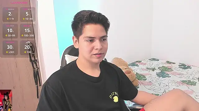 Snapshot of Asta_YunoXXX chatting on 02/20/26, 07:21 Asta YunoXXX online show from 02/20/26, 07:21