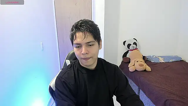 Asta YunoXXX online show from 04/05/26, 11:57