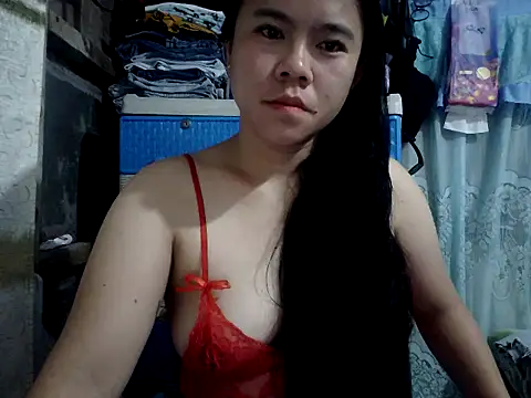 xxdreamgirl69 online show from 04/13/26, 10:15