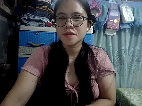 xxdreamgirl69 online show from 04/27/26, 02:42