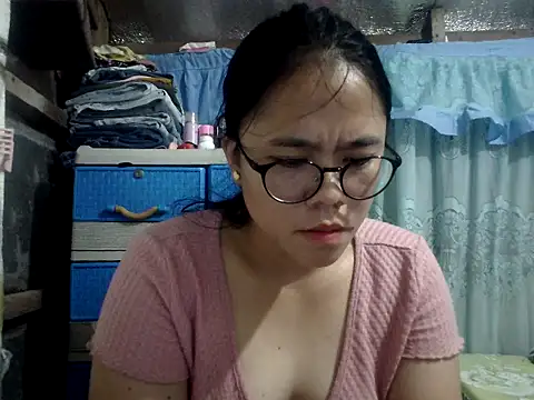 xxdreamgirl69 online show from 05/06/26, 10:20