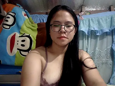 xxdreamgirl69 online show from 06/04/26, 01:33