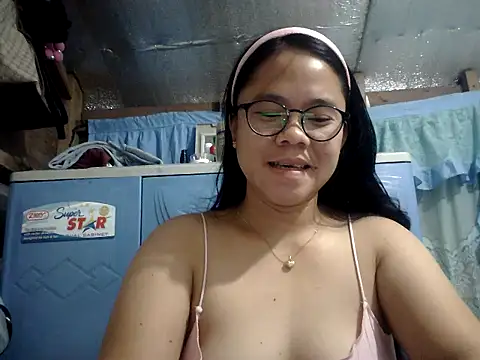 Snapshot of xxdreamgirl69 chatting on 07/10/26, 11:07 xxdreamgirl69 online show from 07/10/26, 11:07