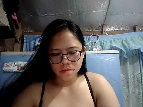Snapshot of xxdreamgirl69 chatting on 07/15/26, 11:10 xxdreamgirl69 online show from 07/15/26, 11:10