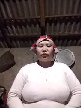 Snapshot of LeoPet2x chatting on 01/31/26, 10:52 LeoPet2x online show from 01/31/26, 10:52