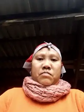 Snapshot of LeoPet2x chatting on 02/04/26, 09:26 LeoPet2x online show from 02/04/26, 09:26