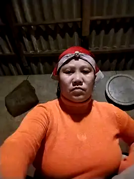 Snapshot of LeoPet2x chatting on 02/09/26, 08:24 LeoPet2x online show from 02/09/26, 08:24