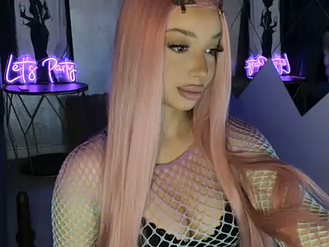 Snapshot of IsabelleJoo chatting on 12/03/25, 10:13 IsabelleJoo online show from 12/03/25, 10:13