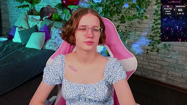 Mia Mooore online show from 02/12/26, 01:28