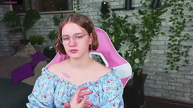 Mia Mooore online show from 03/06/26, 01:18