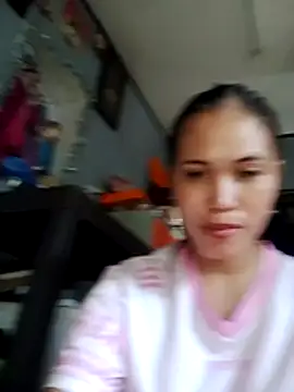 Lovely aprilxx online show from 02/16/26, 08:10