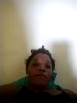 Snapshot of floctous chatting on 11/30/25, 12:25 floctous online show from 11/30/25, 12:25