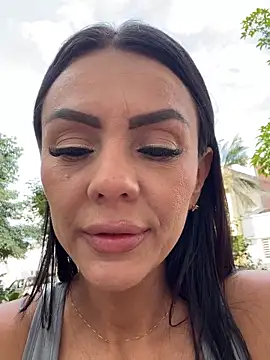 SofhiaTaylor online show from 02/02/26, 09:02