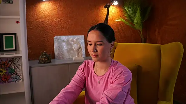 Snapshot of TandyRimmer chatting on 12/01/25, 04:39 TandyRimmer online show from 12/01/25, 04:39